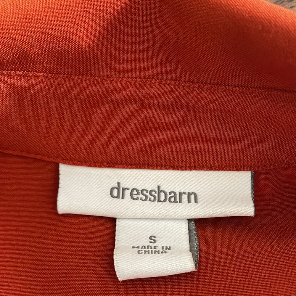 Dressbarn burnt orange button down - Picture 9 of 14